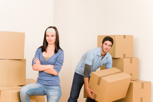 Man and van service for residential and business removals in Earlscourt